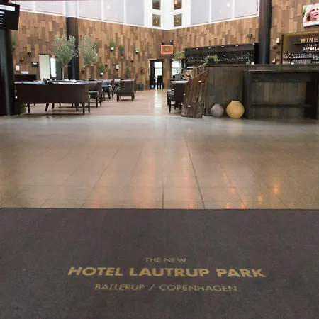 朗图公园酒店 4*