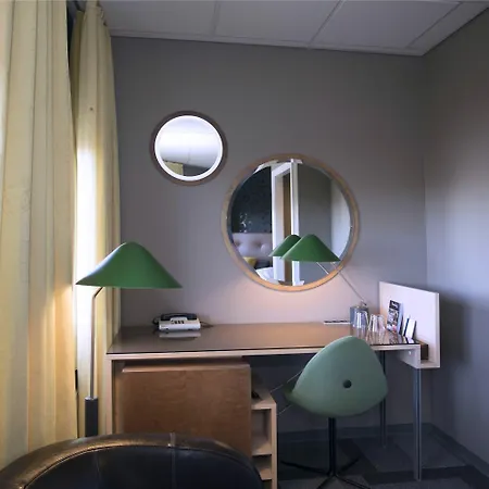 Hotel Lautrup Park 4*