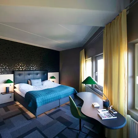 Lautrup Park Hotel 4*