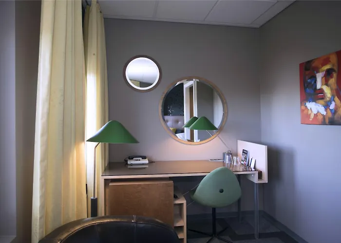 Hotel Lautrup Park 4*